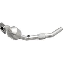 Load image into Gallery viewer, MagnaFlow Conv DF 02-03 Freelander 2.5L (51877)