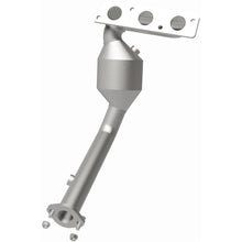 Load image into Gallery viewer, MagnaFlow Conv DF 02-03 Freelander 2.5L (51883)