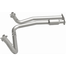 Load image into Gallery viewer, Magnaflow Conv DF 96-00 Chevy K3500 V8 5.7L (52054)