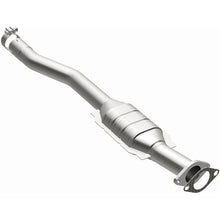 Load image into Gallery viewer, Magnaflow Conv DF 2011-2012 EQUINOX 3.0L Underbody (52103)