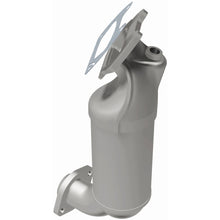Load image into Gallery viewer, MagnaFlow Conv Direct Fit Federal Catalytic Converter OEM 11-14 Dodge Avenger V6 - 3.6 LFLEX (52120)