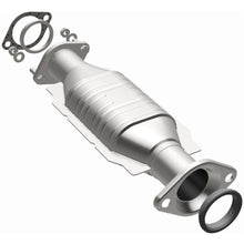 Load image into Gallery viewer, Magnaflow Conv DF 2003-2006 MONTERO 3.8 L Underbody (52174)