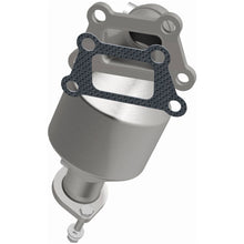 Load image into Gallery viewer, Magnaflow Conv DF 2012-2014 Equinox 3 3.6 L Underbody (52189)