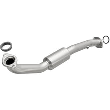 Load image into Gallery viewer, Magnaflow Conv DF 2009-2012 Highlander 2.7 L Underbody (52206)