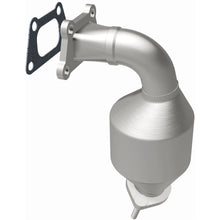 Load image into Gallery viewer, Magnaflow Conv DF 10-11 Equinox 3.0L Underbody (52230)