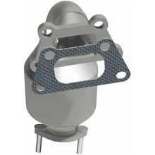 Load image into Gallery viewer, Magnaflow Conv DF 10-11 Equinox 3.0L Underbody (52230)