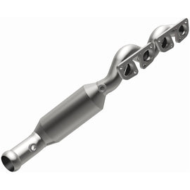 MagnaFlow Converter Direct Fit 07-10 BMW X5 4.8L V8 (52237)