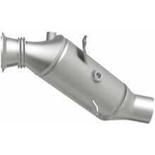 Load image into Gallery viewer, MagnaFlow Conv DF 2015 BMW 640i/740i Underbody (52254)