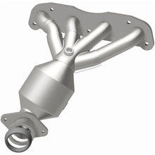 Load image into Gallery viewer, MagnaFlow Conv Direct Fit 09-14 Sentra 2.0L Manifold (52271)