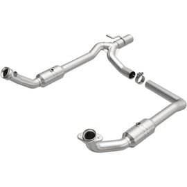 Magnaflow Conv DF 2009-2012 E-150 5.4 L Underbody (52294)