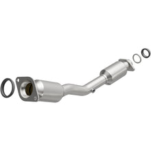 Load image into Gallery viewer, Magnaflow Conv DF 2009-2013 Cube 1.8 L Underbody (52327)