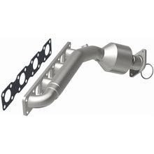 Load image into Gallery viewer, Magnaflow Conv DF 03-04 M45 V8 4.5 OE Mani (52424)