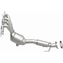 Load image into Gallery viewer, MagnaFlow 14-15 Ford Transit Connect OEM Grade Federal/EPA Compliant Manifold Catalytic Converter (52444)