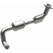 Load image into Gallery viewer, Magnaflow 04-06 F-150 V8 4.6 OEM Underbody Direct Fit Converter (52449)