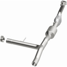Load image into Gallery viewer, Magnaflow 04-06 F-150 V8 4.6 OEM Underbody Direct Fit Converter (52450)