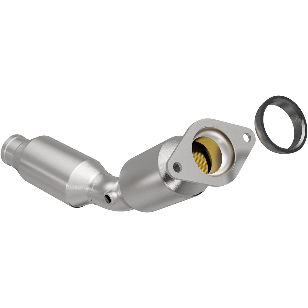 Magnaflow 12-15 Prius V L4 1.8 OEM Underbody Direct Fit Converter (52456)