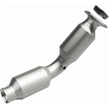 Load image into Gallery viewer, Magnaflow 12-15 Prius V L4 1.8 OEM Underbody Direct Fit Converter (52456)