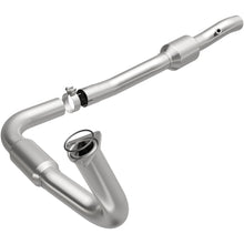 Load image into Gallery viewer, Magnaflow 01-06 Sierra 2500 HD 6.0L D/S Direct Fit Converter (52492)