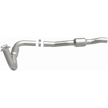 Load image into Gallery viewer, Magnaflow 01-06 Sierra 2500 HD 6.0L D/S Direct Fit Converter (52492)