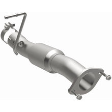 Load image into Gallery viewer, Magnaflow Conv DF 2001-2006 Chevrolet Silverado 3500 (52494)