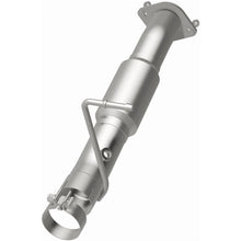 Load image into Gallery viewer, Magnaflow Conv DF 2001-2006 Chevrolet Silverado 3500 (52494)