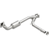 MagnaFlow Conv Direct Fit 05-06 Lincoln Navigator 5.4L w/ 3in Main Piping (52508)