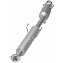 Load image into Gallery viewer, Magnaflow 07-10 Sienna 3.5 Underbody Direct Fit Converter (52547)