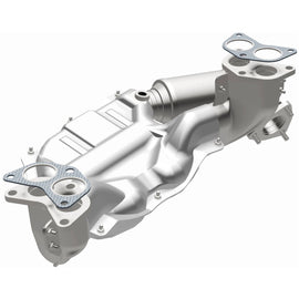 MagnaFlow Conv Direct Fit OEM 16-17 Subaru Impreza/Forester Underbody (52587)