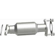 Load image into Gallery viewer, MagnaFlow Conv Direct Fit 2011 Kia Sorento 3.5 Underbody (52644)