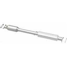 Load image into Gallery viewer, MagnaFlow Conv DF 11-14 Sonata 2.4L Underbody (OEM Grade Federal / EPA Compliant) (52820)
