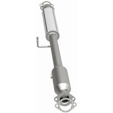 Load image into Gallery viewer, MagnaFlow Conv DF 11-14 Sonata 2.4L Underbody (OEM Grade Federal / EPA Compliant) (52820)