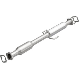 Magnaflow 14-15 Cadenza 3.3L Underbody Direct Fit Converter (52821)