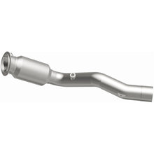 Load image into Gallery viewer, Magnaflow 2015 M3 3 Underbody Direct Fit Converter (52930)