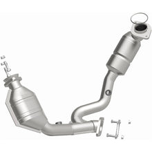 Load image into Gallery viewer, Magnaflow 04-07 Ford Taurus 3.0L Direct Fit Converter (5411466)