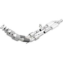 Load image into Gallery viewer, Magnaflow 06-08 Volkswagen Passat 3.6L Direct Fit Converter (5411799)