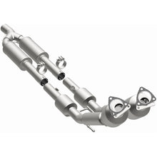 Load image into Gallery viewer, Magnaflow 06-08 Volkswagen Passat 3.6L Direct Fit Converter (5411799)