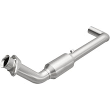 Load image into Gallery viewer, Magnaflow 07-08 Ford F-150 4.2L Direct Fit Converter (5451155)