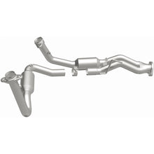 Load image into Gallery viewer, Magnaflow 07-10 Jeep Grand Cherokee V6 3.7L Direct-Fit Catalytic Converter (5451444)