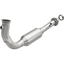 Load image into Gallery viewer, Magnaflow 2004 Jeep Liberty 3.7L Direct Fit Converter (5451583)