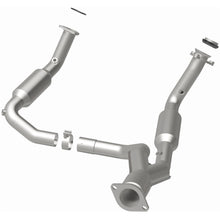 Load image into Gallery viewer, MagnaFlow Conv Direct Fit 07-09 Chevy Trailblazer SS 6.0L V8 (5451650)