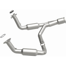 Load image into Gallery viewer, MagnaFlow Conv Direct Fit 07-09 Chevy Trailblazer SS 6.0L V8 (5451650)