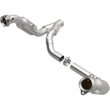 Load image into Gallery viewer, Magnaflow 2009 Dodge Ram 1500 5.7L Direct Fit Converter (5451664)