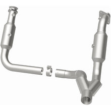 Load image into Gallery viewer, Magnaflow 2009 Dodge Ram 1500 5.7L Direct Fit Converter (5451664)