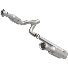 Load image into Gallery viewer, Magnaflow 2009 Dodge Ram 1500 4.7L Direct Fit Converter (5451665)