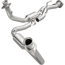 Load image into Gallery viewer, Magnaflow 05-06 Jeep Grand Cherokee 3.7L Direct Fit Converter (5451687)