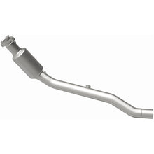 Load image into Gallery viewer, Magnaflow 07-09 Land Rover Range Rover Sport 4.2L Direct Fit Converter (5451718)