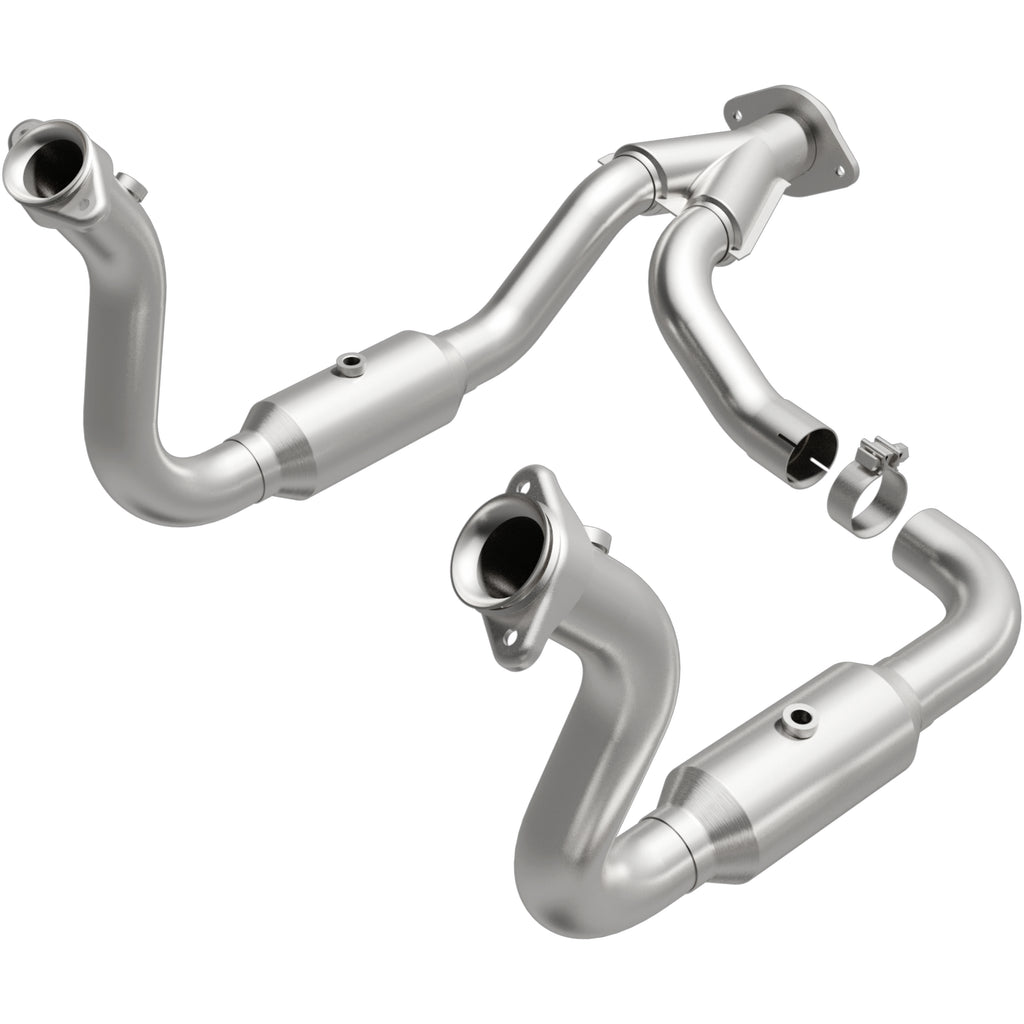 Magnaflow 08-10 Ford F-350 Super Duty 6.8L Direct Fit Converter (5451760)