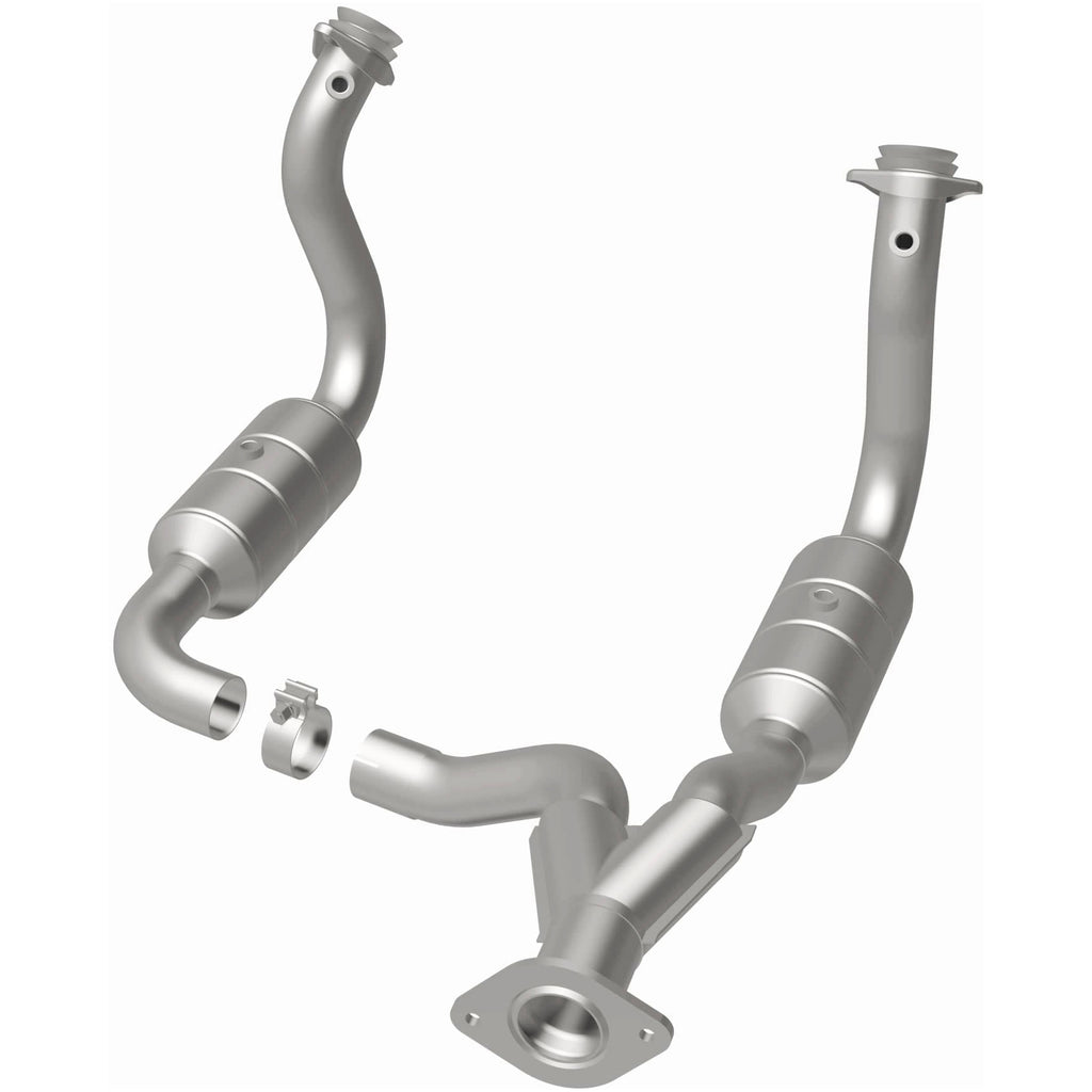 Magnaflow 08-10 Ford F-350 Super Duty 6.8L Direct Fit Converter (5451760)