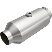 Load image into Gallery viewer, Magnaflow 2.25 1-O2 CA Universal Converter (5461325)