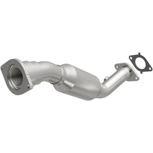 Load image into Gallery viewer, Magnaflow 2006 Buick Lucerne 3.8L Direct Fit Converter (5461751)